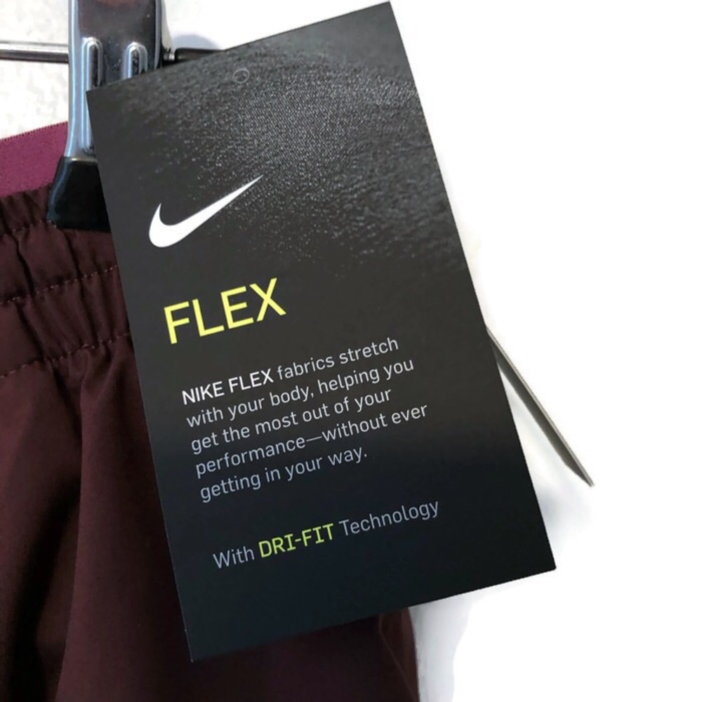 NIKE Elevate Flex Dri-Fit Track Running Shorts - Picture 8 of 8
